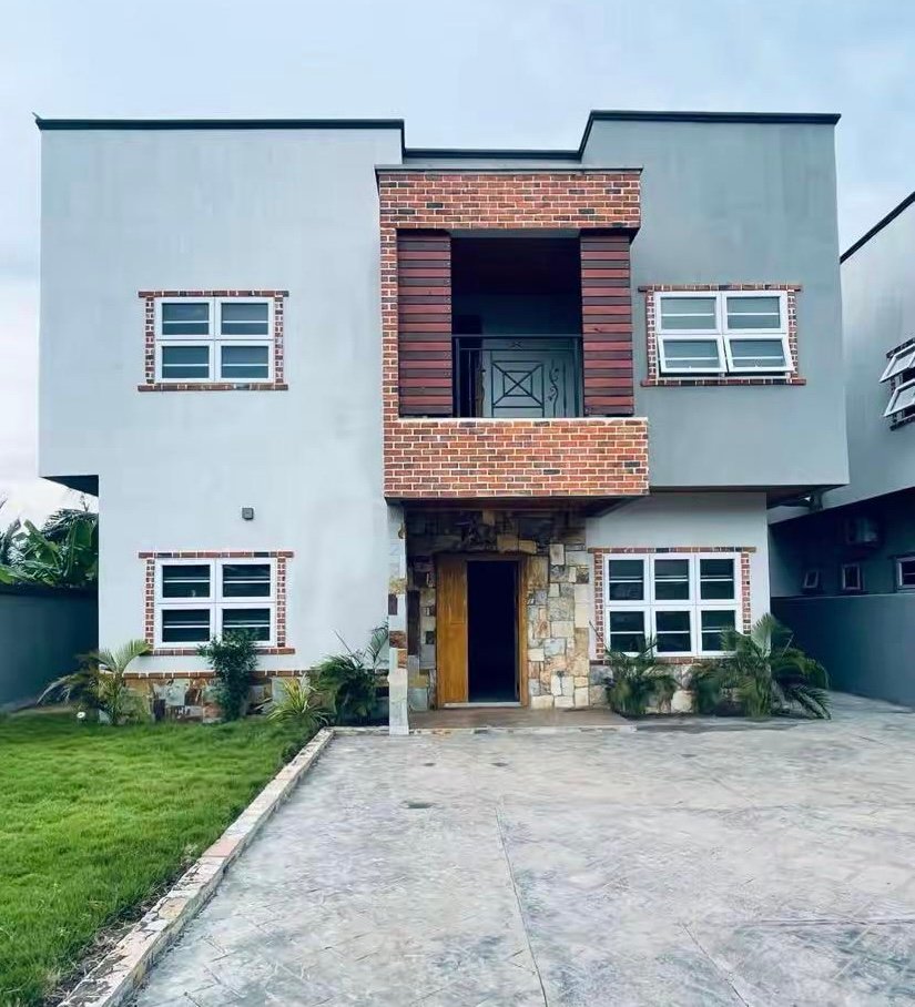 4 Bedroom House for sale at East Legon